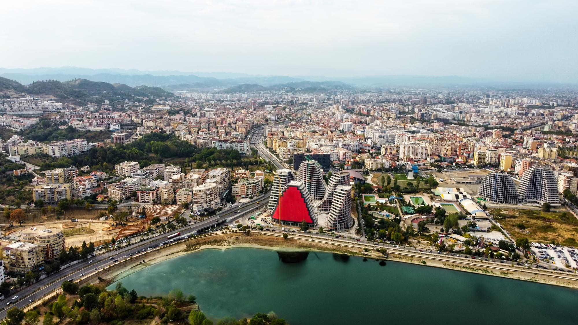 ALBANIA Y MONASTERIO DE METEORA