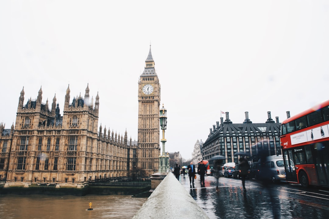 B1640 - INGLATERRA SECRETA 2026