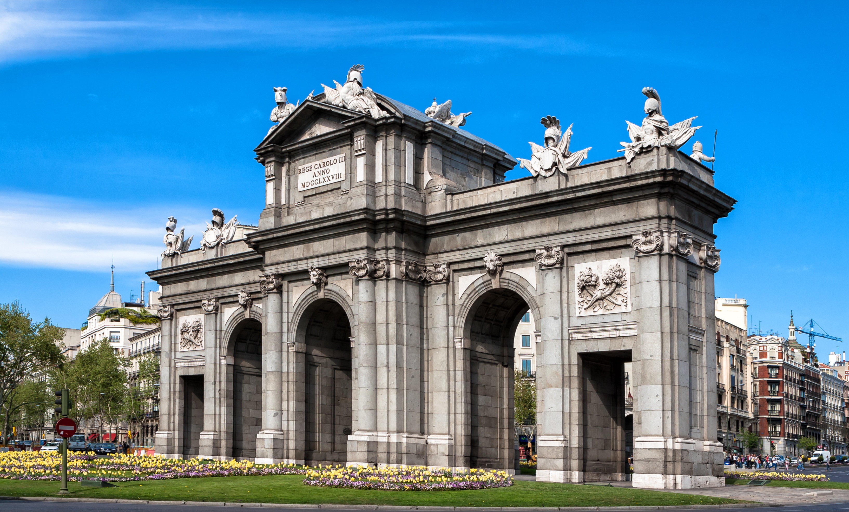 MADRID, MÉRIDA Y SEVILLA (Opción 2), 6 dias salida Jueves
