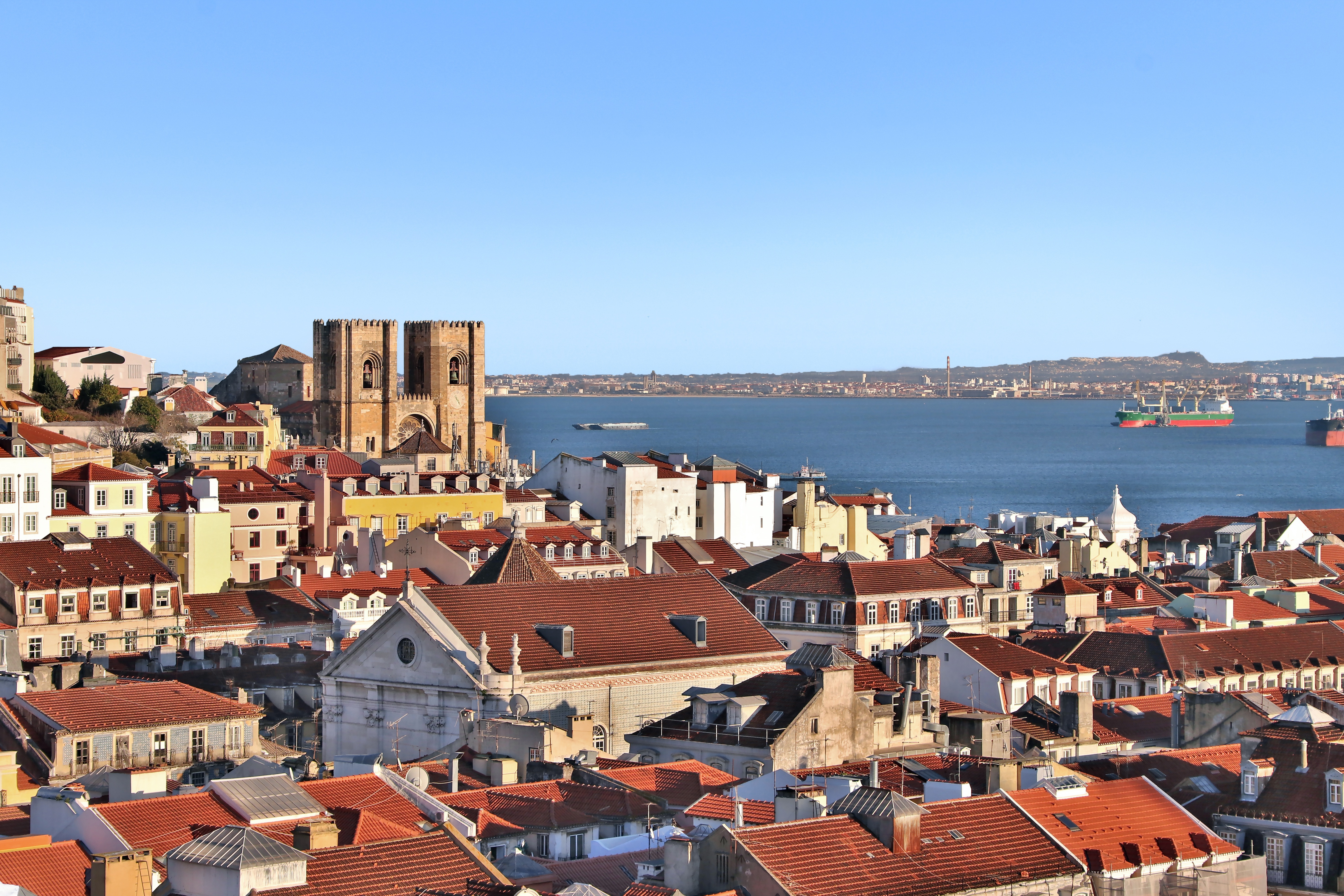 OPORTO, LISBOA Y MADRID