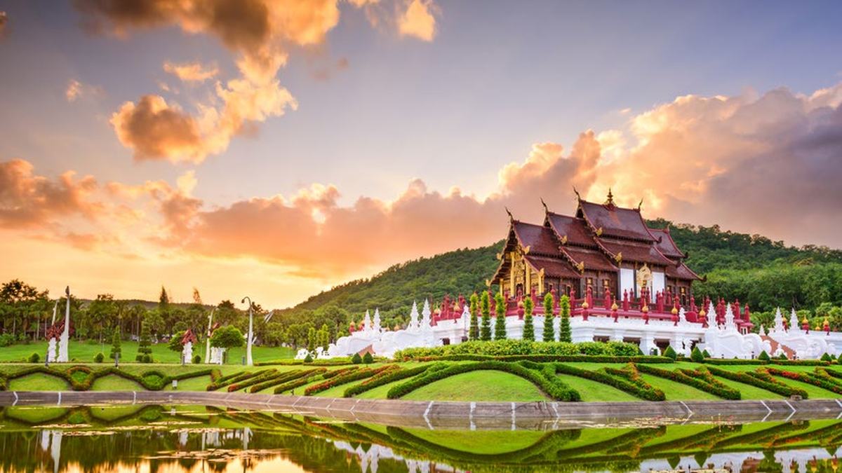 Tailandia, Bahía de Halong y Templos de Camboya